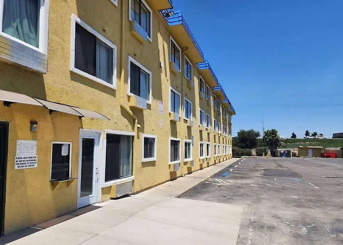 Motel: Travelodge By Wyndham Stockton